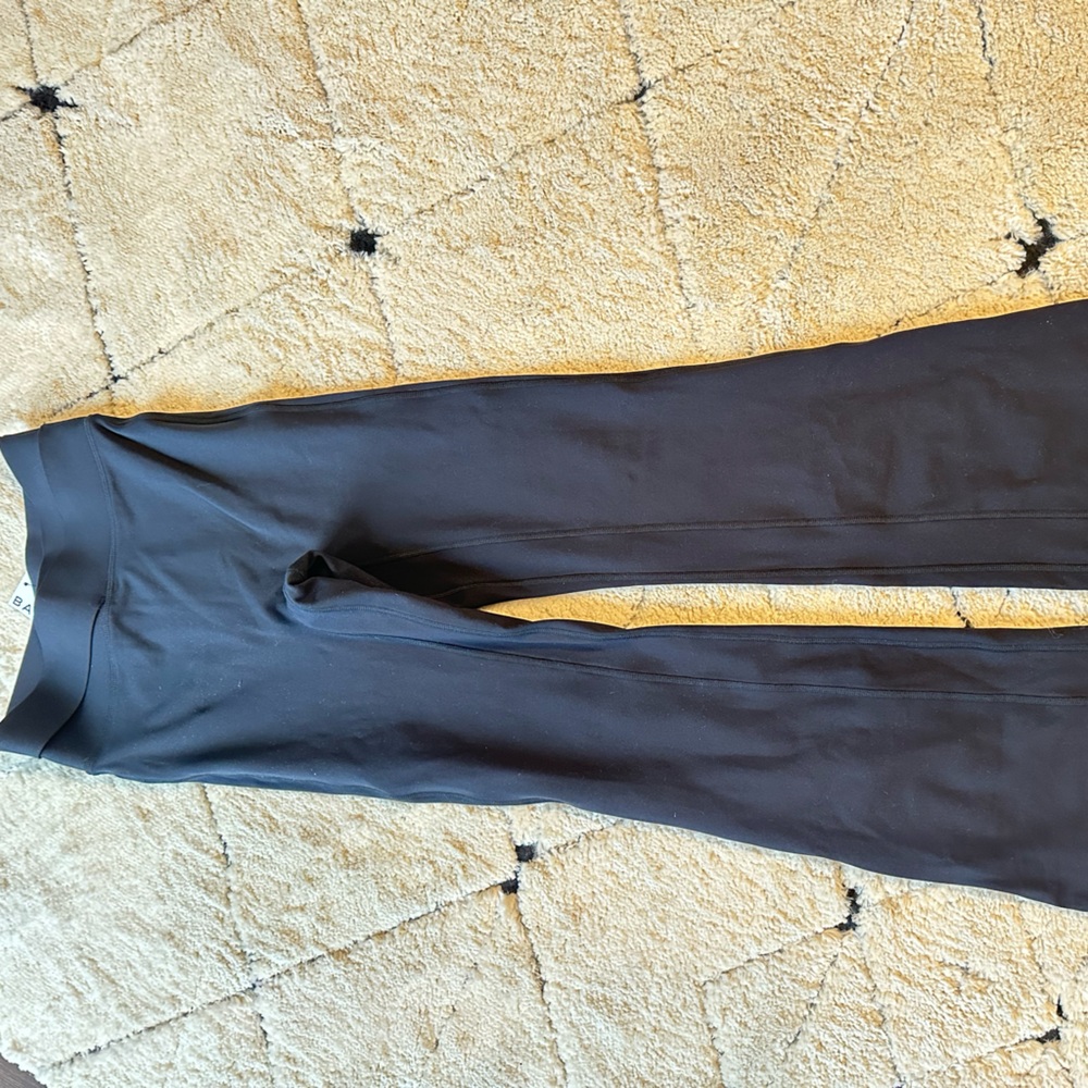 Bandier Luna Wrap Flare Legging